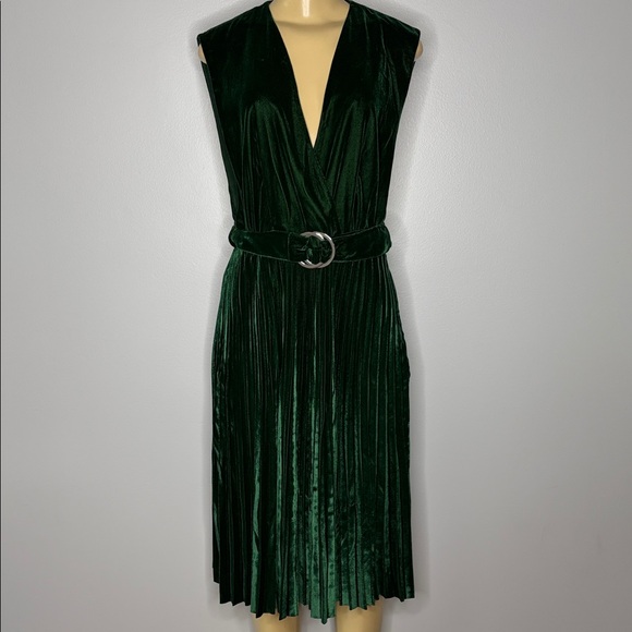 & Other Stories Stocholm Atelier Green Velvet Pleated V-Neck Belted Dress Size 8 - Picture 6 of 9